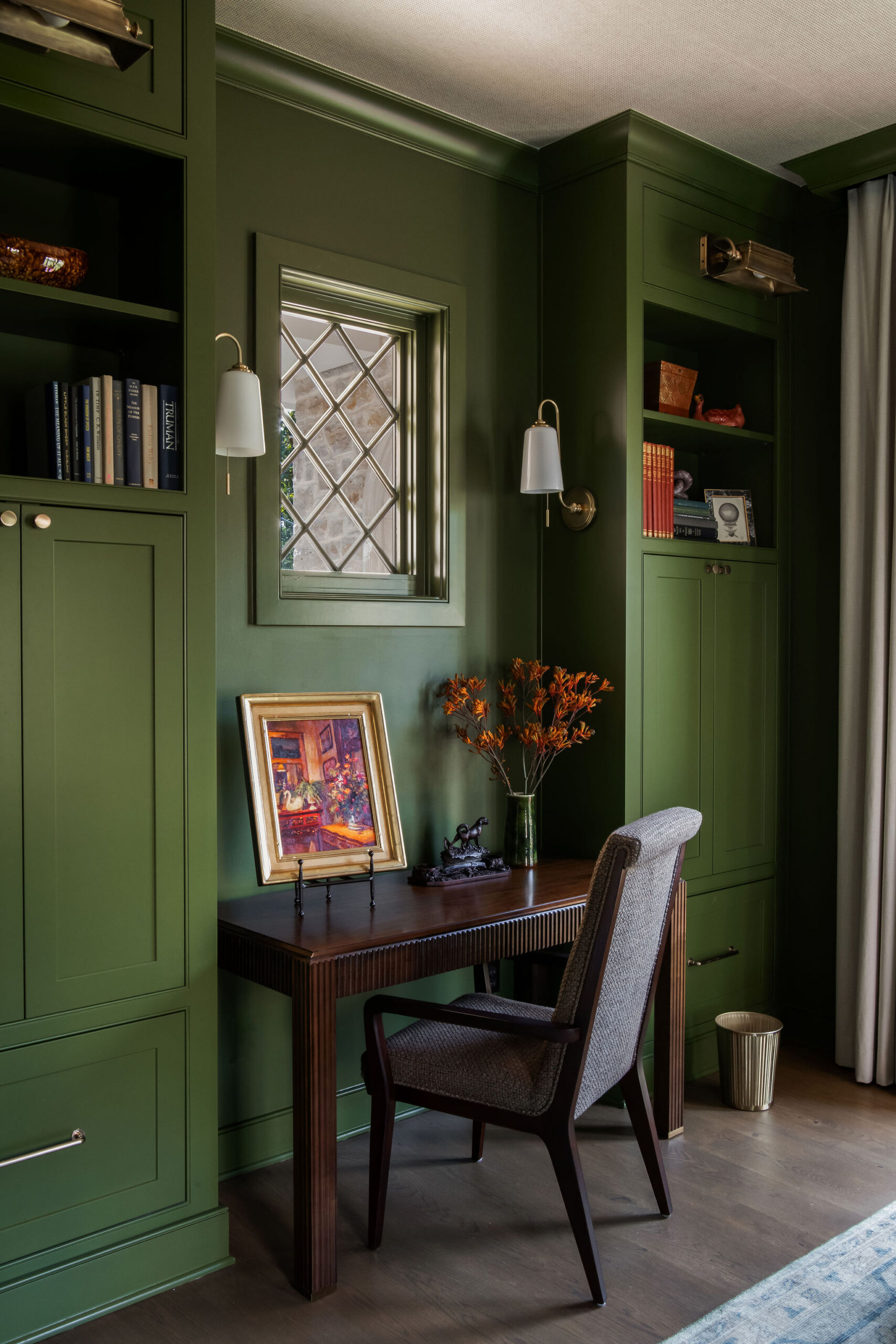 Cozy Dining Room